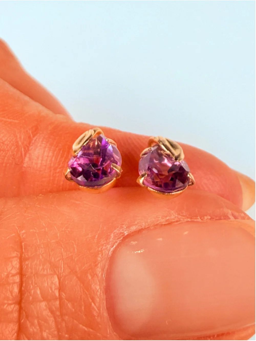 14K Solid Yellow Gold 1 CT Amethyst Pear Cut Solitaire Stud Earrings
